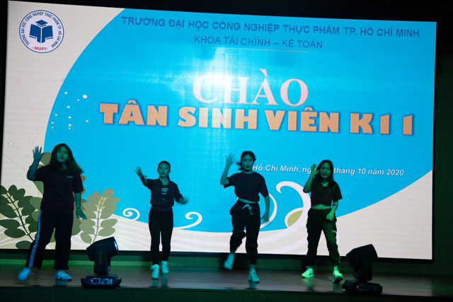 Hình ảnh chào đón Tân Sinh viên 10/2020