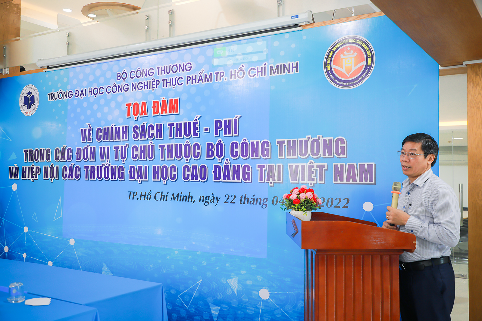 Seminar on Tax and fee policies in university autonomy: Current situation and recommendations
